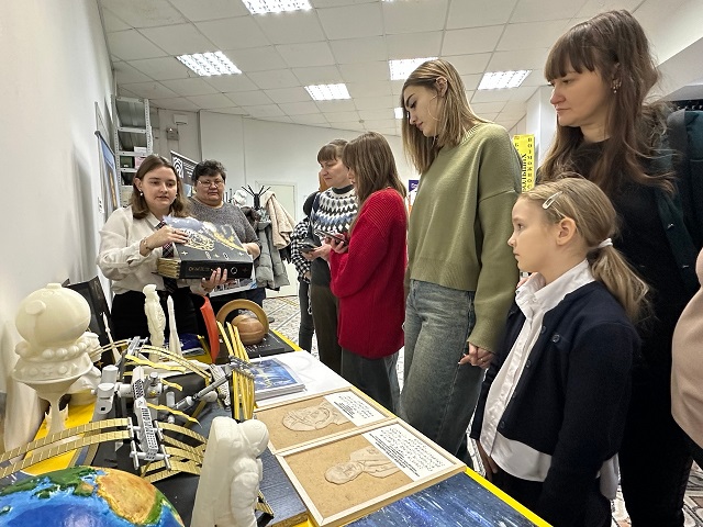 альтернативный текст